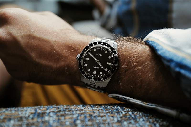 使用新款Oris Divers 65 親身體驗 12 小時表圈和啞光表盤-復刻表