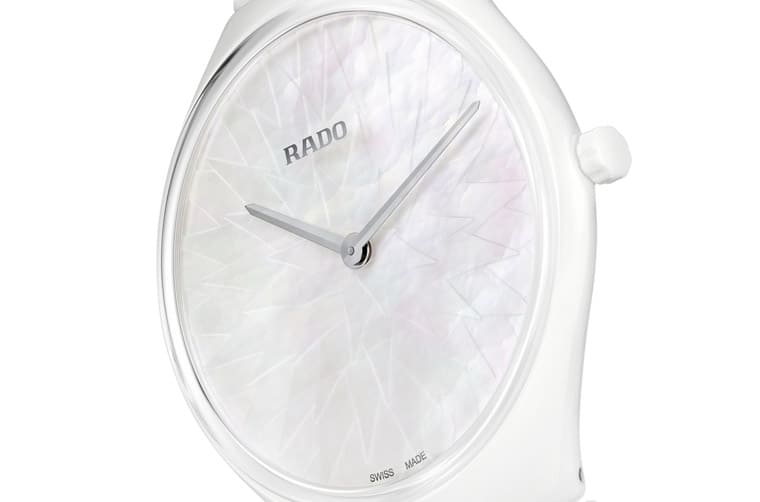 雷達表真我超薄世界花園合作款再推出三款面盤花紋來自瀕危植物的創(chuàng)意聯名表-復刻表